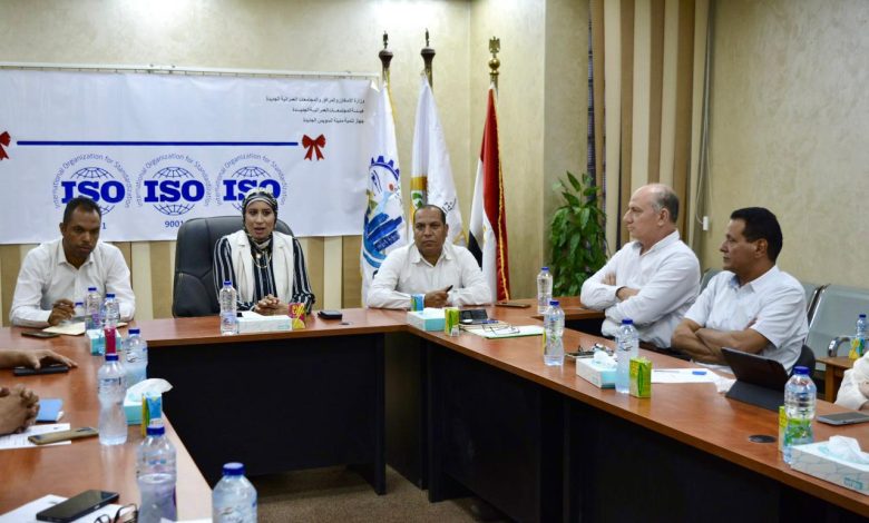جهاز مدينة السويس الجديدة يبحث مع مستثمري الحي الصناعي أبرز التحديات وفرص التطوير جهاز مدينة السويس الجديدة يبحث مع مستثمري الحي الصناعي أبرز التحديات وفرص التطوير