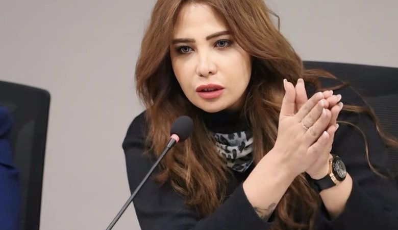 دينا المقدم تكتب: بين العدل والعدالة والإنصاف.. رؤية فلسفية قانونية دينا المقدم تكتب: بين العدل والعدالة والإنصاف.. رؤية فلسفية قانونية