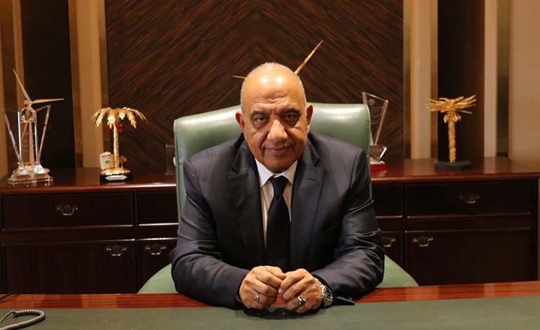 محمود عصمت يعلن خطة لتأمين الكهرباء صيفًا: لا انقطاع في التيار ولا تهاون في الخدمة