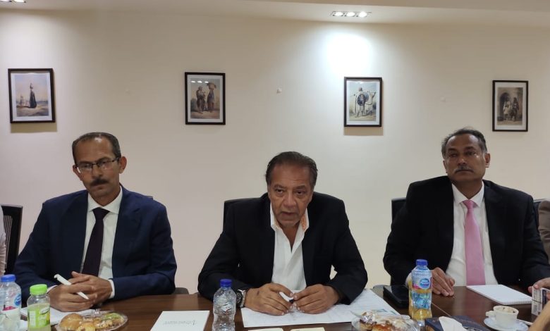 لجنة التعاون الإفريقي باتحاد الصناعات تستضيف سفراء مصر في غينيا وغينيا بيساو وزيمبابوي لبحث فرص التعاون الصناعي والاستثماري