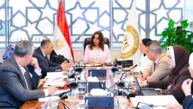 وزيرة التنمية المحلية تعقد اجتماعًا تنسيقيًا لمناقشة إجراءات مؤتمر الأطراف الرابع والعشرين “برشلونة”