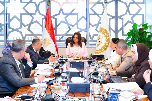 وزيرة التنمية المحلية تعقد اجتماعًا تنسيقيًا لمناقشة إجراءات مؤتمر الأطراف الرابع والعشرين “برشلونة” وزيرة التنمية المحلية تعقد اجتماعًا تنسيقيًا لمناقشة إجراءات مؤتمر الأطراف الرابع والعشرين “برشلونة”