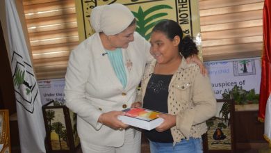 «القومي للطفولة» يكرم الطفلة هايدي وينصبها سفيرة للرحمة