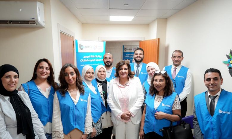 بالصور.، بنك قناة السويس يدعم مستشفى “د. عبلة الكحلاوي” بأسرة طبية كهربائية وينظم زيارة إنسانية للمرضى بالصور.، بنك قناة السويس يدعم مستشفى “د. عبلة الكحلاوي” بأسرة طبية كهربائية وينظم زيارة إنسانية للمرضى