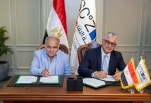  اقتصادية قناة السويس توقع مشروع “مارينيرو” بالقنطرة غرب باستثمارات 4 ملايين دولار
