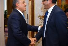 وزير الخارجية يستقبل نقيب الصحفيين لتعزيز التعاون المشترك