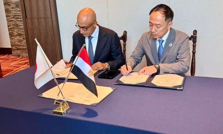 وزير التربية والتعليم يوقّع برتوكول تعاون مع شركة “كاسيو ميدل إيست” لتدريب لمعلمي الرياضيات