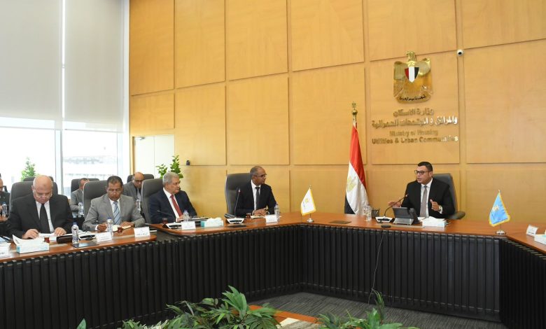وزير الإسكان يكشف معدلات تنفيذ مشروعات حياة كريمة في 87 قرية بأسوان