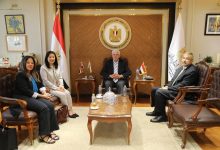 وزير التعليم العالي يناقش سبل تعزيز التعاون مع برنامج الأمم المتحدة الإنمائي في مصر