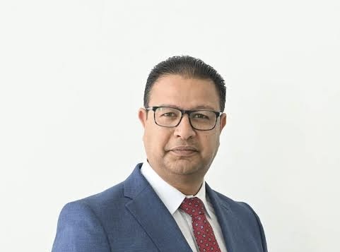 المهندس أحمد إبراهيم: العلمين الجديدة تضم 2500 فدان صناعي لتعزيز التنمية والاستثمار في الساحل الشمالي المهندس أحمد إبراهيم: العلمين الجديدة تضم 2500 فدان صناعي لتعزيز التنمية والاستثمار في الساحل الشمالي