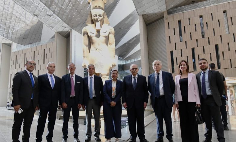 رئيس وزراء لبنان يزور المتحف المصري الكبير ويشيد بالعرض المتحفي الفريد رئيس وزراء لبنان يزور المتحف المصري الكبير ويشيد بالعرض المتحفي الفريد