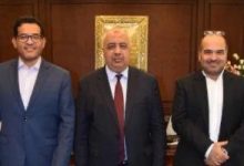 الرئيس التنفيذي الجديد لعرب سات يزور مدينة الإنتاج الإعلامي لبحث التعاون المشترك