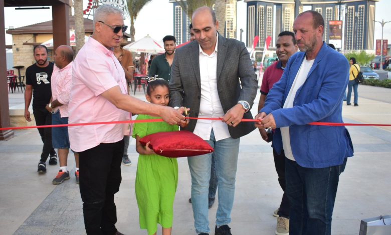 افتتاح أول معرض للنحت “آرت سبيس” على الممشى السياحي بالعلمين الجديدة افتتاح أول معرض للنحت “آرت سبيس” على الممشى السياحي بالعلمين الجديدة