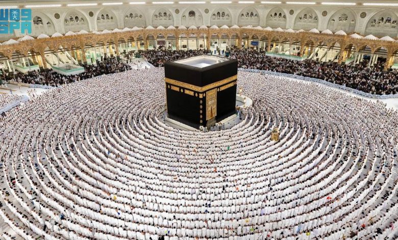 أكثر من 60 مليون زائر للحرمين الشريفين في شهر محرم أكثر من 60 مليون زائر للحرمين الشريفين في شهر محرم