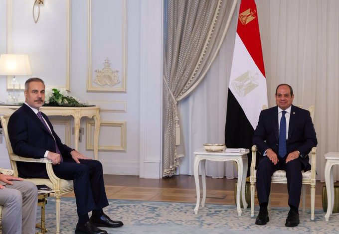 مباحثات مصرية تركية حول غزة والأزمات الإقليمية مباحثات مصرية تركية حول غزة والأزمات الإقليمية