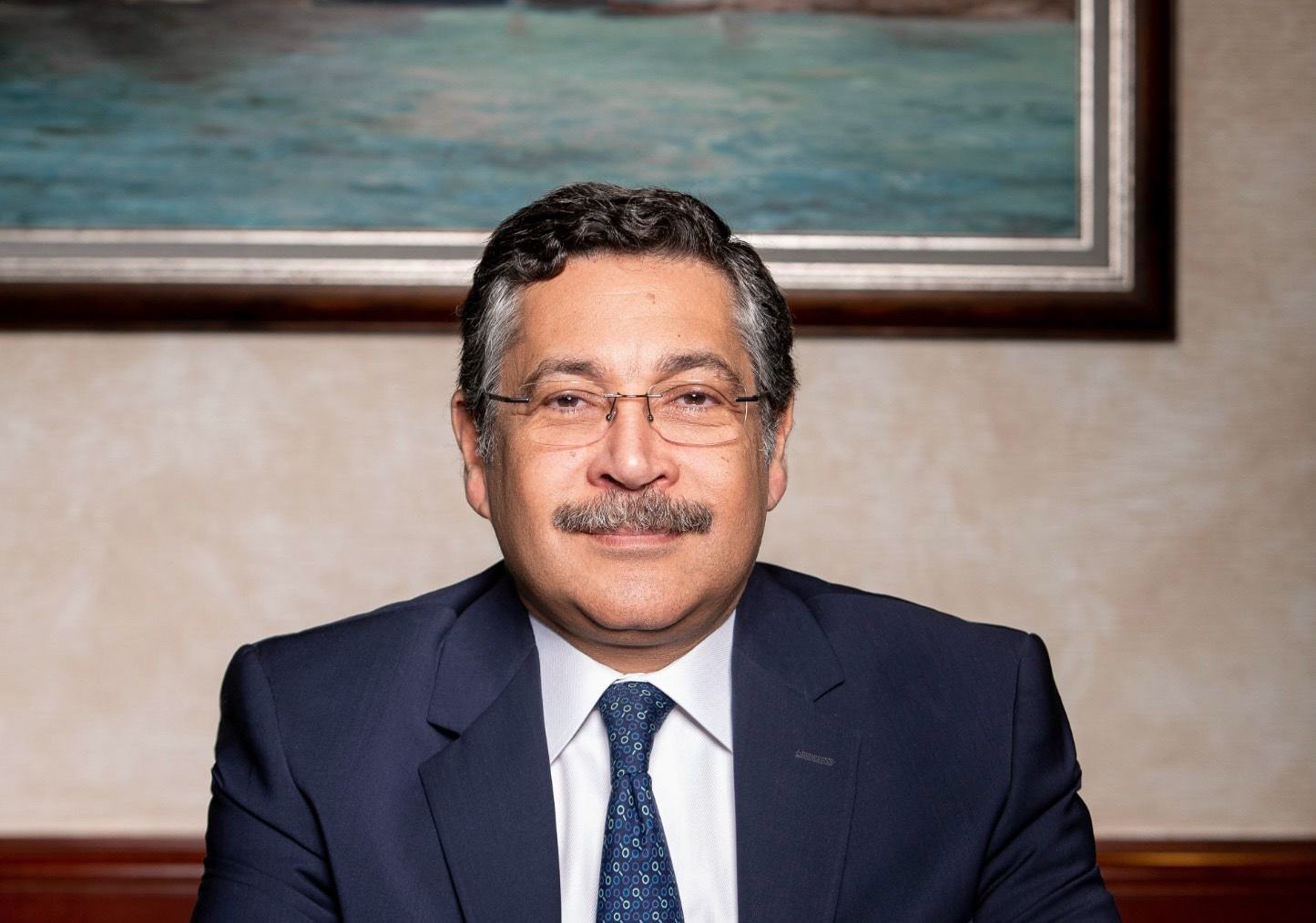 «التعمير والإسكان» يحصد جائزتي «بنك التجزئة الأسرع نموًا» و«أفضل بنك في إدارة النقد» 