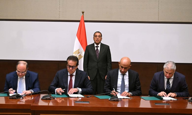 إنشاء 5 مدارس تكنولوجيا تطبيقية متخصصة في صناعة الأدوية إنشاء 5 مدارس تكنولوجيا تطبيقية متخصصة في صناعة الأدوية