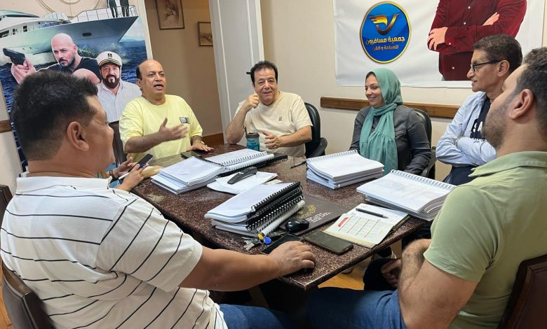 الإعلان عن أسماء لجنة تحكيم مسابقة «مسافرون» للقصة والسيناريو 2025 الإعلان عن أسماء لجنة تحكيم مسابقة «مسافرون» للقصة والسيناريو 2025