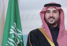 وزير الدفاع السعودي يبحث هاتفياً مع نظيره الأمريكي جهود تعزيز الأمن الإقليمي والدولي