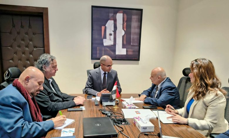 نائب وزير الإسكان يبحث التعاون مع شركة وطنية لتصنيع مكونات مشروعات المياه والصرف الصحي