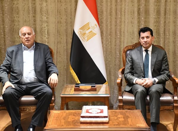 وزير الشباب والرياضة يلتقي نظيره الفلسطيني بمقر الوزارة بالعاصمة الإدارية وزير الشباب والرياضة يلتقي نظيره الفلسطيني بمقر الوزارة بالعاصمة الإدارية