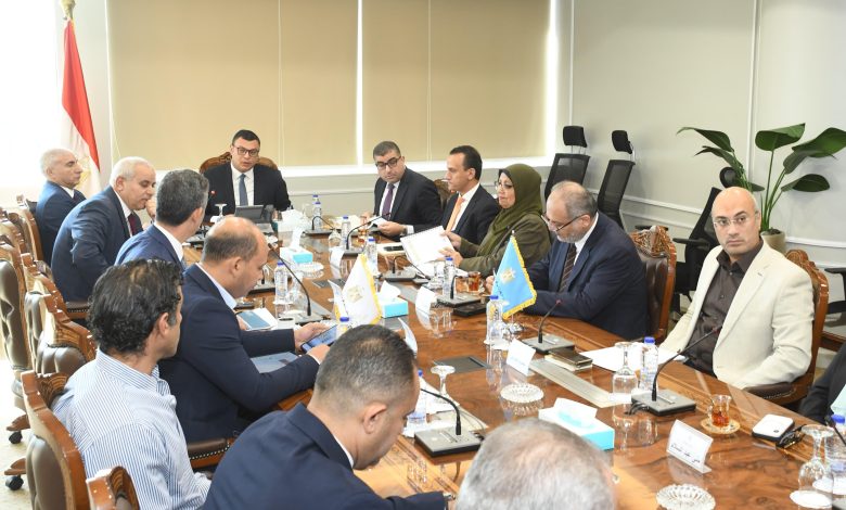وزير الإسكان يبحث فرص الاستثمار العقاري في المدن الجديدة مع “السعودية المصرية” وزير الإسكان يبحث فرص الاستثمار العقاري في المدن الجديدة مع “السعودية المصرية”