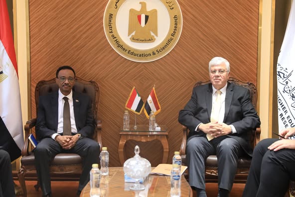 وزير التعليم العالي ونظيره السوداني يبحثان سبل تعزيز التعاون المشترك
