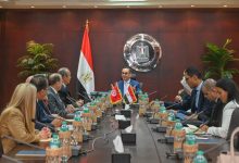 وزير الاستثمار يبحث مع اتحاد الصناعة التونسي فرص دعم الشراكة الاقتصادية