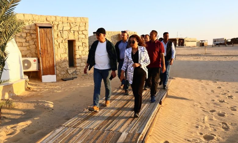 وزيرة التنمية المحلية تشدد على ضرورة إحكام الرقابة علي محمية وادي الريان وتحسين كفاءة الخدمات وزيرة التنمية المحلية تشدد على ضرورة إحكام الرقابة علي محمية وادي الريان وتحسين كفاءة الخدمات