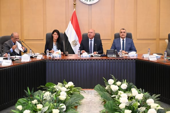 كامل الوزير: المجموعة الوزارية ساهمت في إرساء نظام محوكم للتنمية الصناعية
