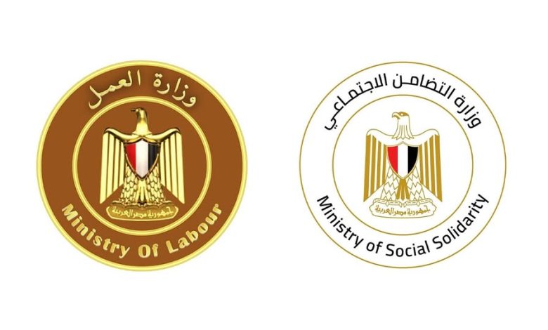 وزيرا العمل والتضامن يقرران صرف 400 ألف جنيه لأسر ضحايا حريق مصنع بالمحلة