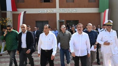 رئيس الوزراء يتفقد مجمع خدمات المواطنين “المركز التكنولوجي” بقرية شمّا ضمن مشروعات مبادرة “حياة كريمة”