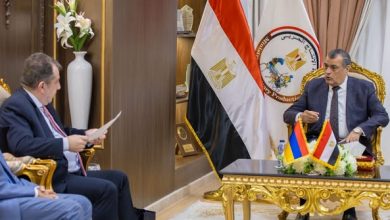 وزير الإنتاج الحربي يبحث مع السفير الأرميني بالقاهرة أوجه التعاون المشترك