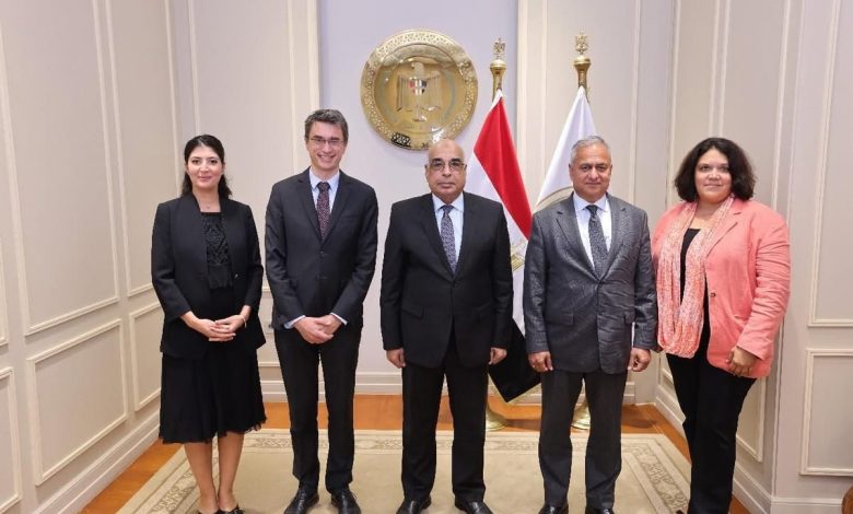 وزير العدل يجتمع مع المدير الإقليمي للبنك الدولي لبحث آفاق جديدة في دعم النظام القضائي المصري