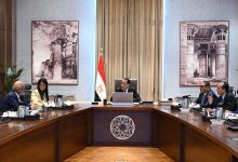 رئيس الوزراء يلتقي المدير التنفيذي لمصر في مجموعة البنك الدولي لبحث آفاق التعاون المشترك
