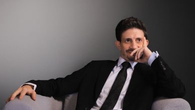 أحمد رجب: السوق يمر بـ”إعادة تموضع”.. وصفقتا “رأس الحكمة” و”مراسي البحر الأحمر” تقودان “المثلث الذهبي العقاري”