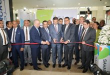 بالصور.. رئيس البنك الزراعي المصري يشارك في معرض صحارى 