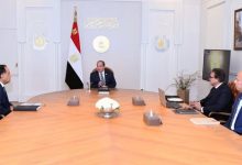  السيسي يتابع منظومة التأمين الصحي الشامل ويُوجّه بسرعة تنفيذ المشروعات الصحية الكبرى