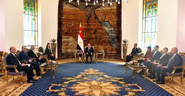 مصر وتونس تبحثان تعزيز التعاون التجاري والاستثماري بالقاهرة