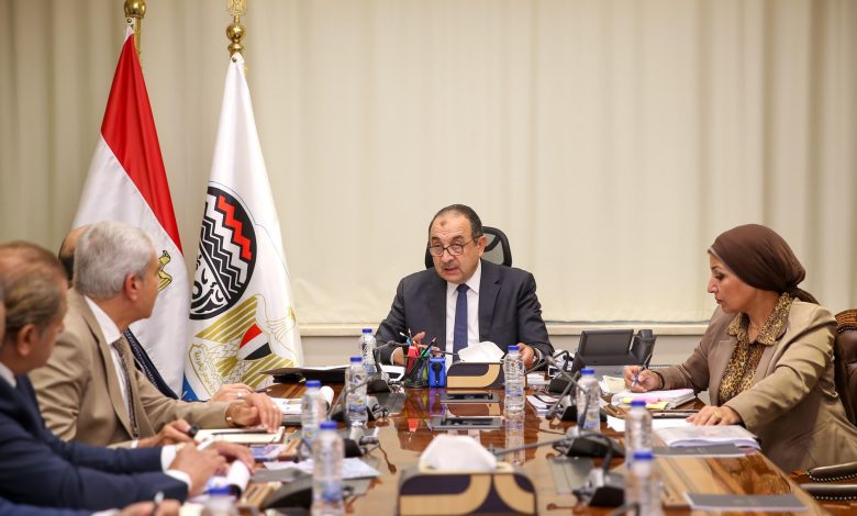 وزير قطاع الأعمال يوجّه بتسريع مشروعات “النصر للإسكان والتعمير” وتعظيم الاستفادة من الأصول وزير قطاع الأعمال يوجّه بتسريع مشروعات “النصر للإسكان والتعمير” وتعظيم الاستفادة من الأصول