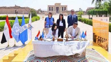 وزيرة التخطيط ومحافظ قنا يوقعان اتفاقية لدعم السياحة المستدامة والتنمية الاقتصادية