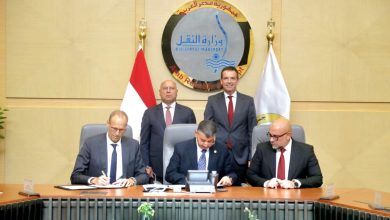 مصر توقع 3 عقود مع شركة كاف الإسبانية لتأهيل وصيانة قطارات مترو الأنفاق