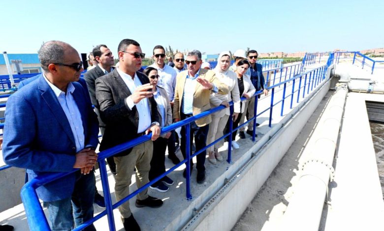 وزير الإسكان ومحافظ البحيرة يفتتحان محطة معالجة صرف صحي تخدم 150 ألف مواطن بمركز بدر