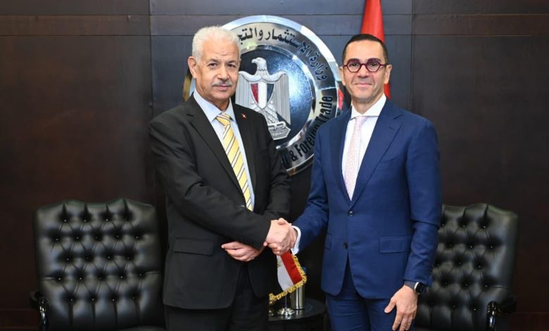 وزير الاستثمار: تونس شريك استراتيجي.. ونعمل على تعظيم التعاون مع أفريقيا عبر مراكز لوجستية وزير الاستثمار: تونس شريك استراتيجي.. ونعمل على تعظيم التعاون مع أفريقيا عبر مراكز لوجستية