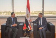وزير الاستثمار يبحث مع نظيره المغربي تعزيز العلاقات الاقتصادية والتجارية المشتركة