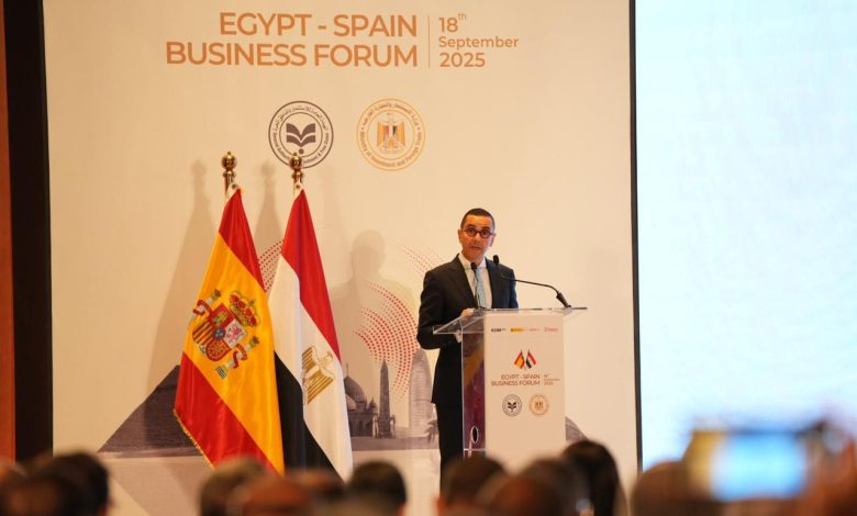 وزير الاستثمار: 3.1 مليار دولار حجم التبادل التجاري بين مصر وإسبانيا وزير الاستثمار: 3.1 مليار دولار حجم التبادل التجاري بين مصر وإسبانيا