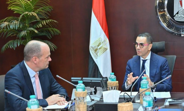 وزير الاستثمار: إطلاق السياسة التجارية الوطنية لأول مرة وتطوير برنامج رد أعباء الصادرات وزير الاستثمار: إطلاق السياسة التجارية الوطنية لأول مرة وتطوير برنامج رد أعباء الصادرات