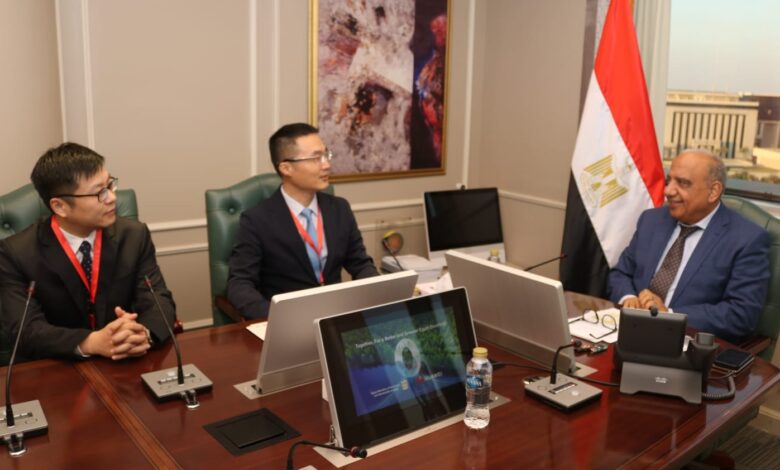 وزير الكهرباء: “شركة هواوي” شريك نجاح فى مشروعات التحول الرقمي وخفض الفقد ومنع الهدر وزير الكهرباء: “شركة هواوي” شريك نجاح فى مشروعات التحول الرقمي وخفض الفقد ومنع الهدر