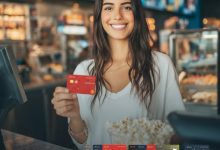 احجز تذكرتك اونلاين من VOX Cinema ببطاقة بنك saib واستمتع بتذكرة مجانية كل يوم ثلاثاء.