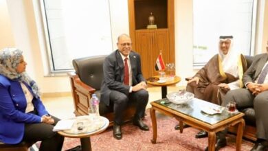 وزير العمل والسفير السعودي يناقشان تعزيز التعاون المشترك وزير العمل والسفير السعودي يناقشان تعزيز التعاون المشترك